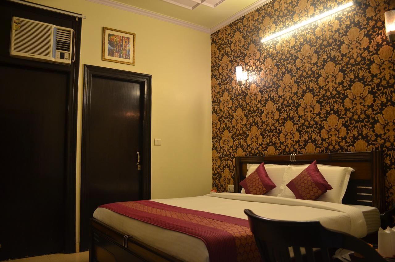 Hotel Jinendra Inn Jaipur Ngoại thất bức ảnh