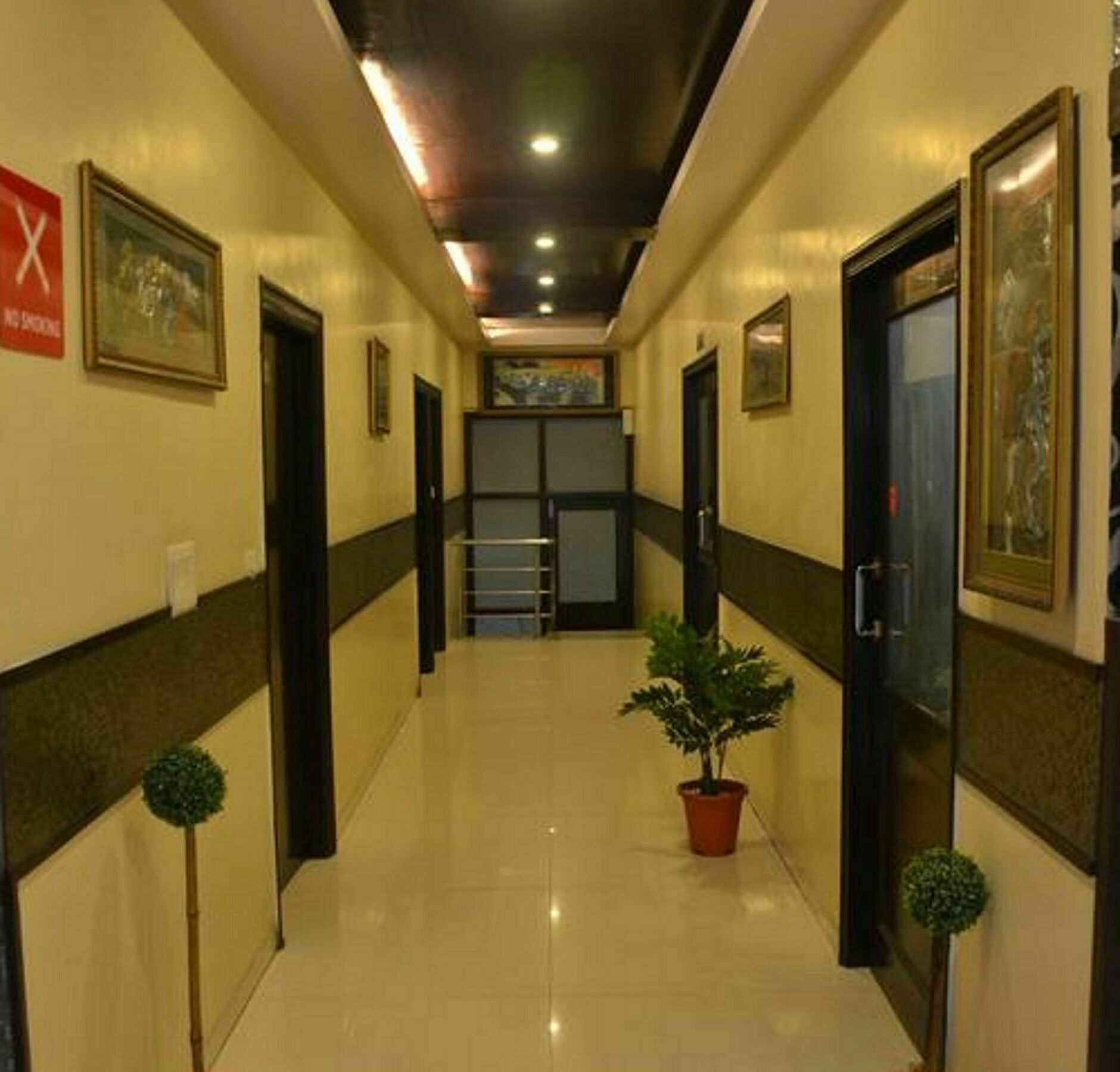Hotel Jinendra Inn Jaipur Ngoại thất bức ảnh